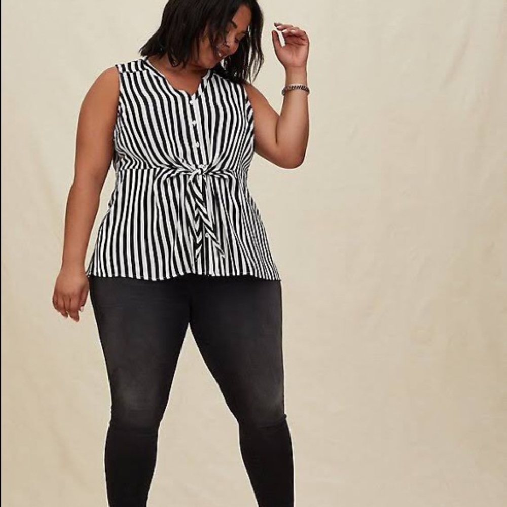 TORRID GEORGETTE STRIPED SLEEVELESS TOP NWT SZ 1X